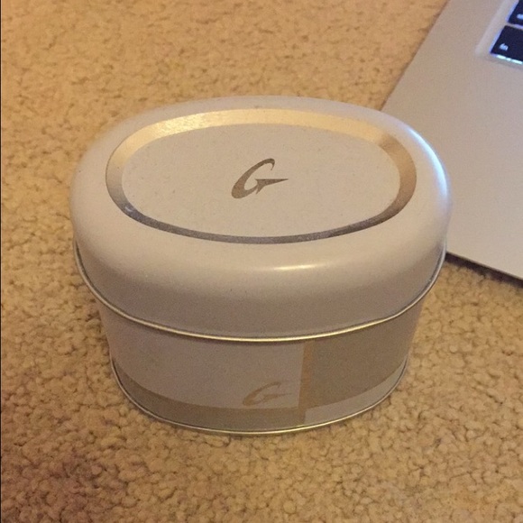 BLUE BABY-G WATCH. Like new - Picture 3 of 3