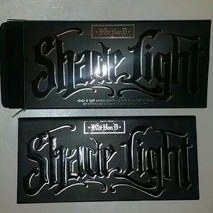 Kat Von D Shade Light Contour Palette