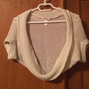 Alice + Olivia shrug