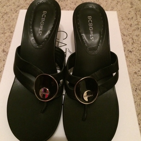 BCBG shoes