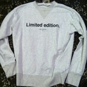 Zara Trafaluc gray sweatshirt