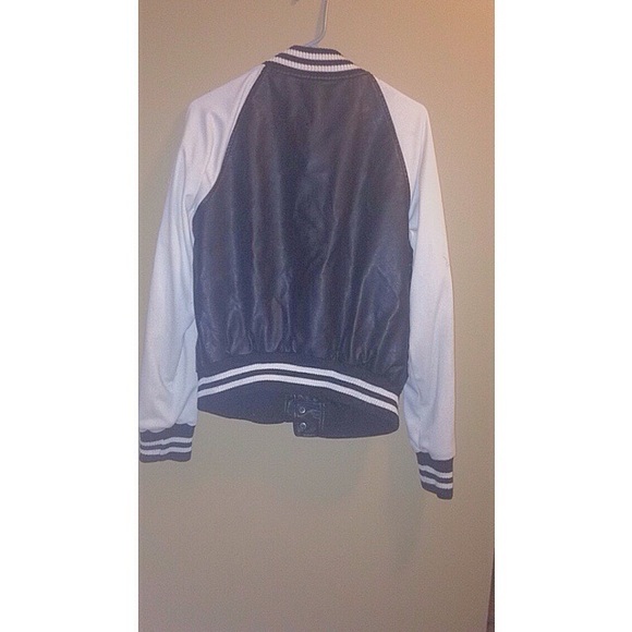 Varsity jacket - Picture 2 of 2