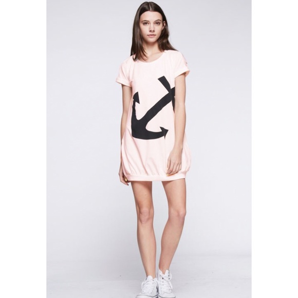 ⚓️Navy Anchor Top⚓️ - Picture 2 of 4