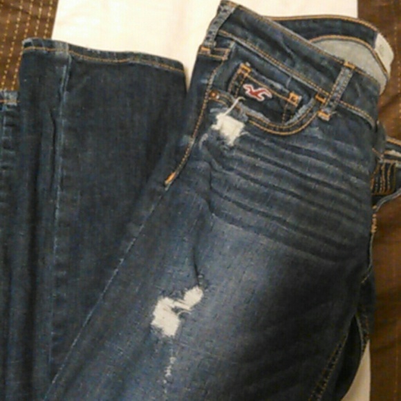 Hollister Jeans - Picture 2 of 3
