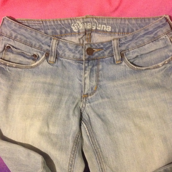 Light wash bootcut jeans - Picture 3 of 4