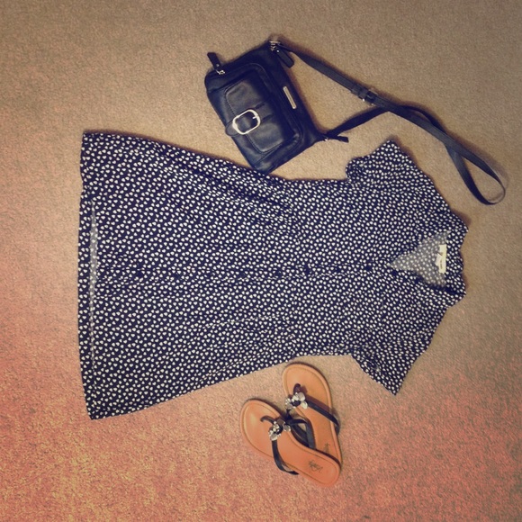 Cute button up black and white heart dress