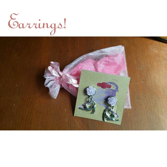 Cat flower earrings!