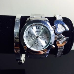 Bracelets an watch set