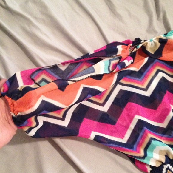 Half sleeve - Picture 2 of 3