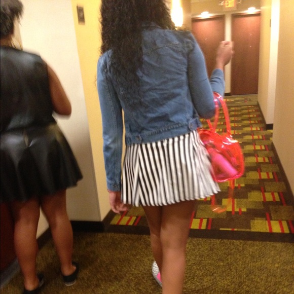Black and white stripped skirt