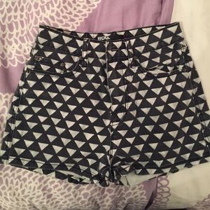 BDG Black and white triangle high waisted denim