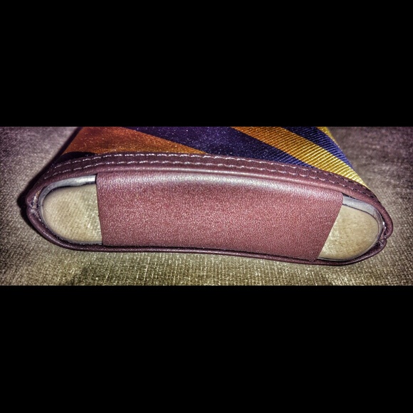 Sold! J. Crew Small School Tie Pocket Flask - Picture 3 of 4