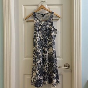 H&M blue floral dress