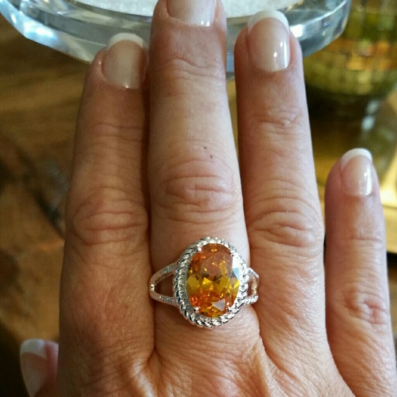 Citrine peach sparkly faceted CZ silver ring - Picture 3 of 3