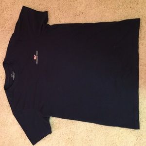 Vineyard Vines logo tee