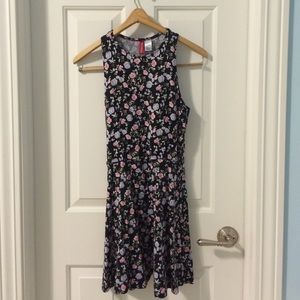 H&M black floral print dress