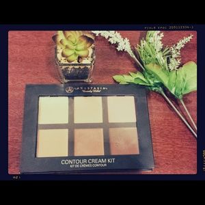 Anastasia Beverly Hills Contour Cream Kit- Medium
