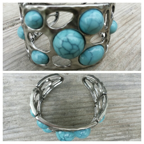 Siver - Turquoise Cuff Bracelet - Picture 3 of 4