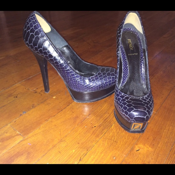 FENDI Shoes - Fendi Snake Embossed Platform Pump