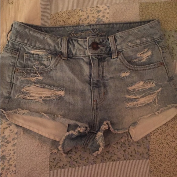 American Eagle high waisted shorts