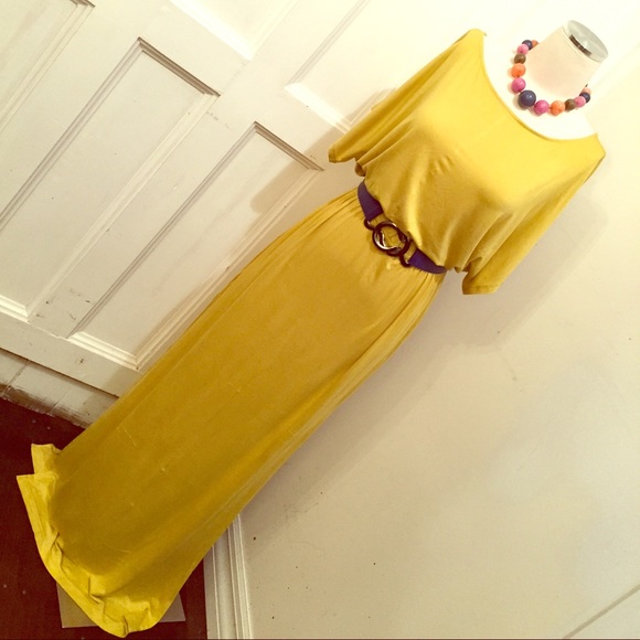 🎉HP 6/3🎉 🍃BCBGeneration🍃 Maxi dress 1 day sale