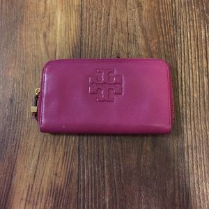 Tory Burch Pink Wallet (never used)