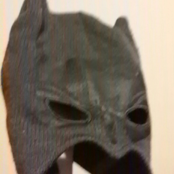 Batman mask/hat - Picture 2 of 2