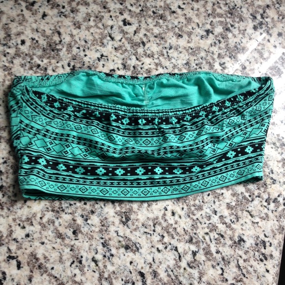 Tribal Print Crop Top - Picture 2 of 3