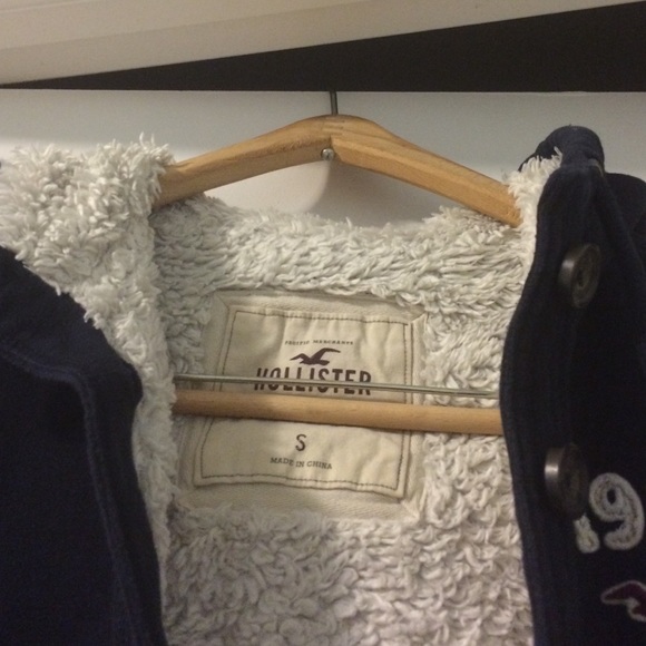 Hollister navy jacket - Picture 4 of 4