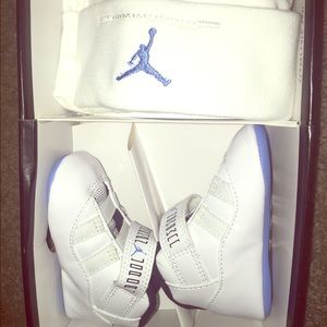 Baby Jordan crib size