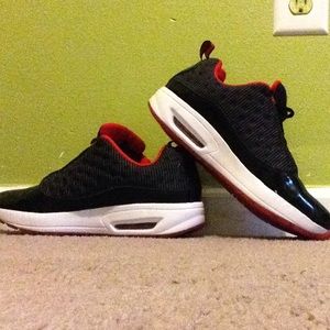 Jordan's Viz air 13 bred low