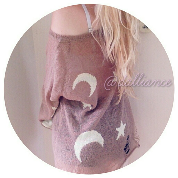 SOLD Wildfox Night Owl White Label Lennon Sweater - Picture 2 of 4