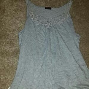 Cute tank top!