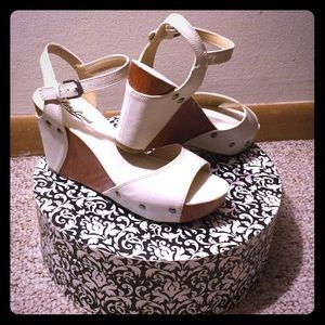 Lucky Brand wedges