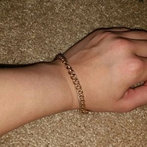Lovely gold braclet