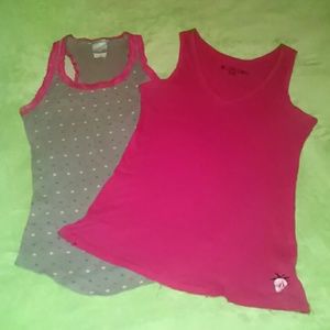 Bundle Chocolatedreamz... 2 tanks, 2 capris, jeans