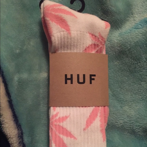 HUF Weed Socks 💕