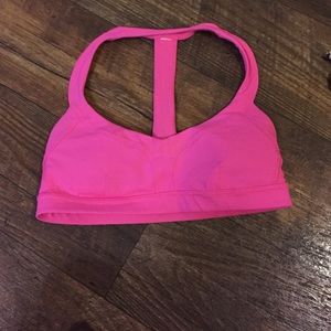 Lululemon sports bra