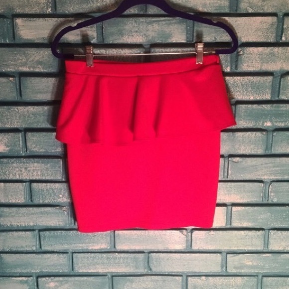 Red Peplum Skirt - Picture 3 of 4