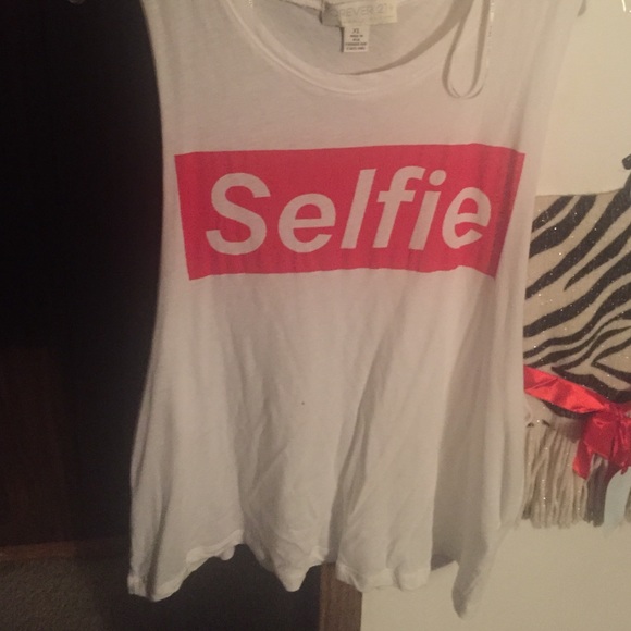 Muscle tee
