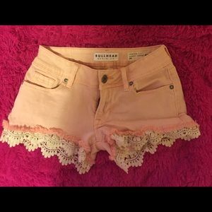 Bullhead crochet shorts 💖