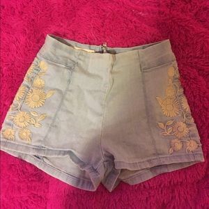 Bullhead denim shorts ( hot short )