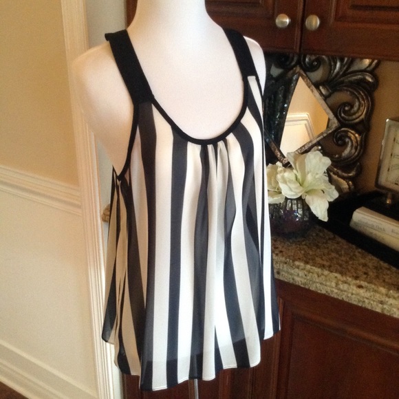 Mind Code Tops - REDUCED cream & black stripe flowy top