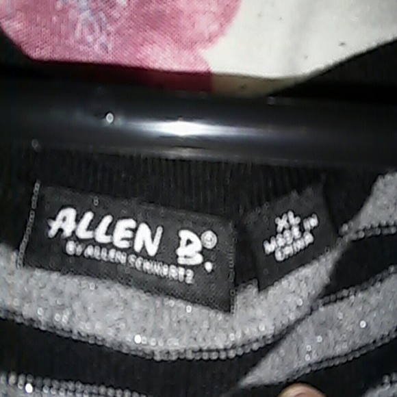 Sweater - Picture 2 of 2