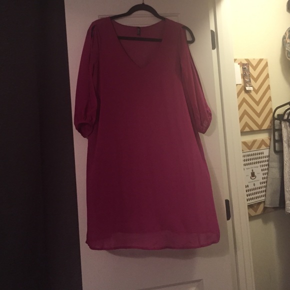 Shift Dress With Open Sleeves