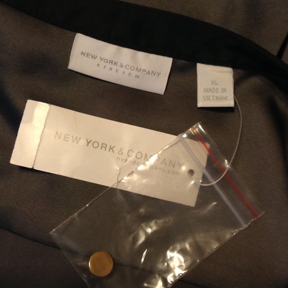 Grey Satin with Black Trim Top 😎😎 - Picture 3 of 3