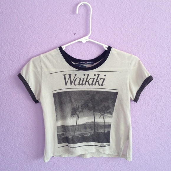 brand new Brandy Melville crop top