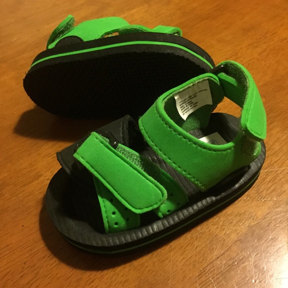Baby flip flops