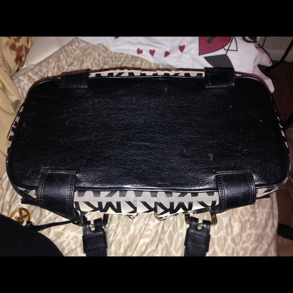 🚫SOLD🚫 100% authentic michael kors - Picture 3 of 3