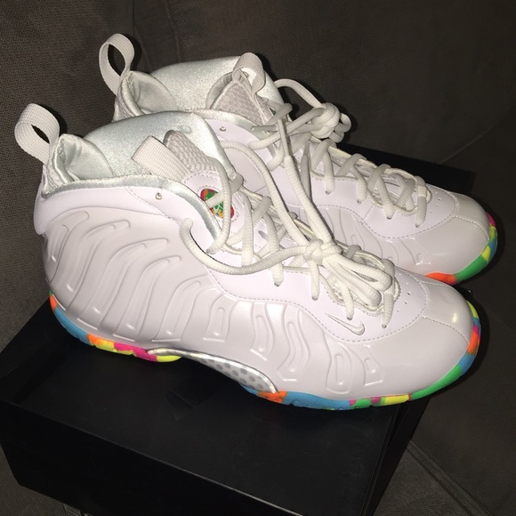 Fruity pebble foams